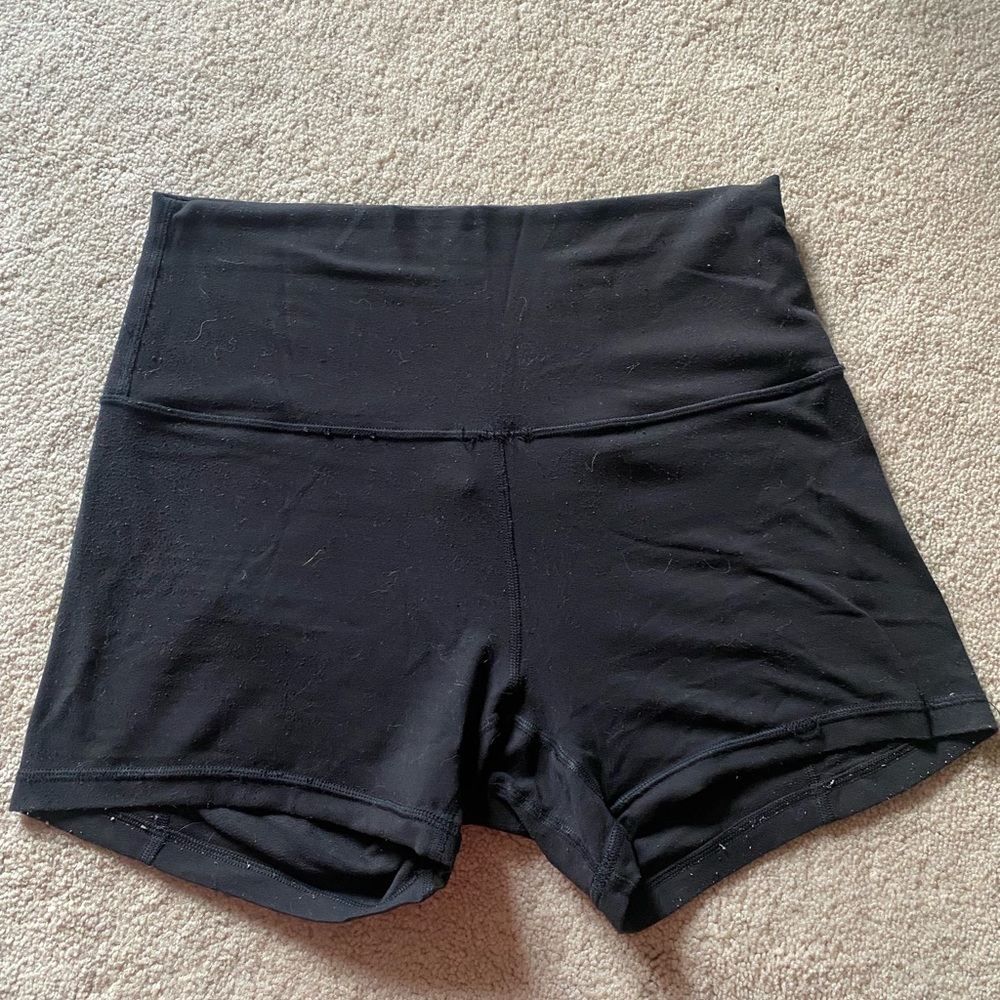 Lululemon 4” Align Short size 6